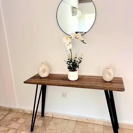 Hawaii Suntan 3 Bedroom Seaside * Limassol